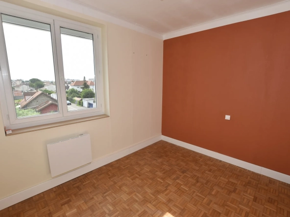 Appartement à vendre à Tarbes avec vue sur les Pyrénées 