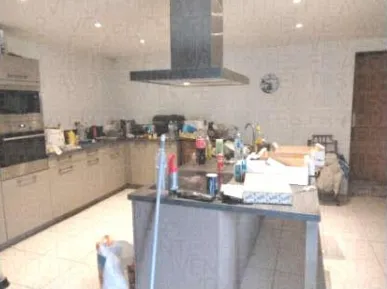 Maison de 4 chambres à La Bouillie - 105 000 euros 