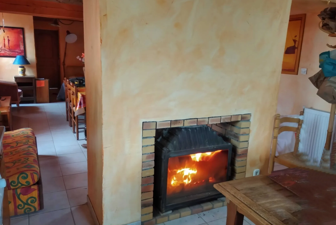 Villa à acheter pour petite famille avec terrasse à Brandon (71) 