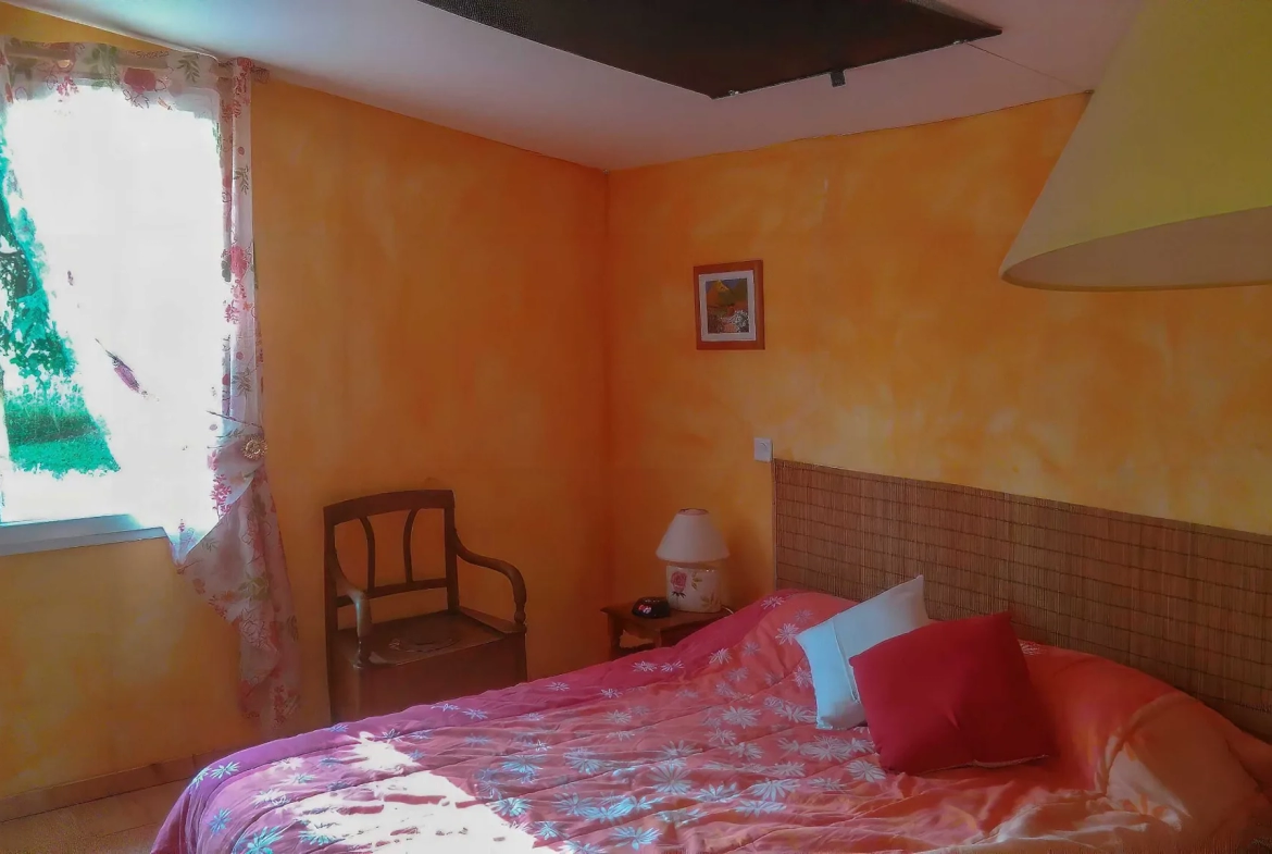 Villa à acheter pour petite famille avec terrasse à Brandon (71) 