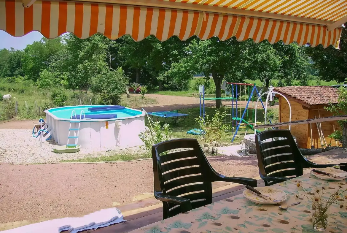 Villa à acheter pour petite famille avec terrasse à Brandon (71) 
