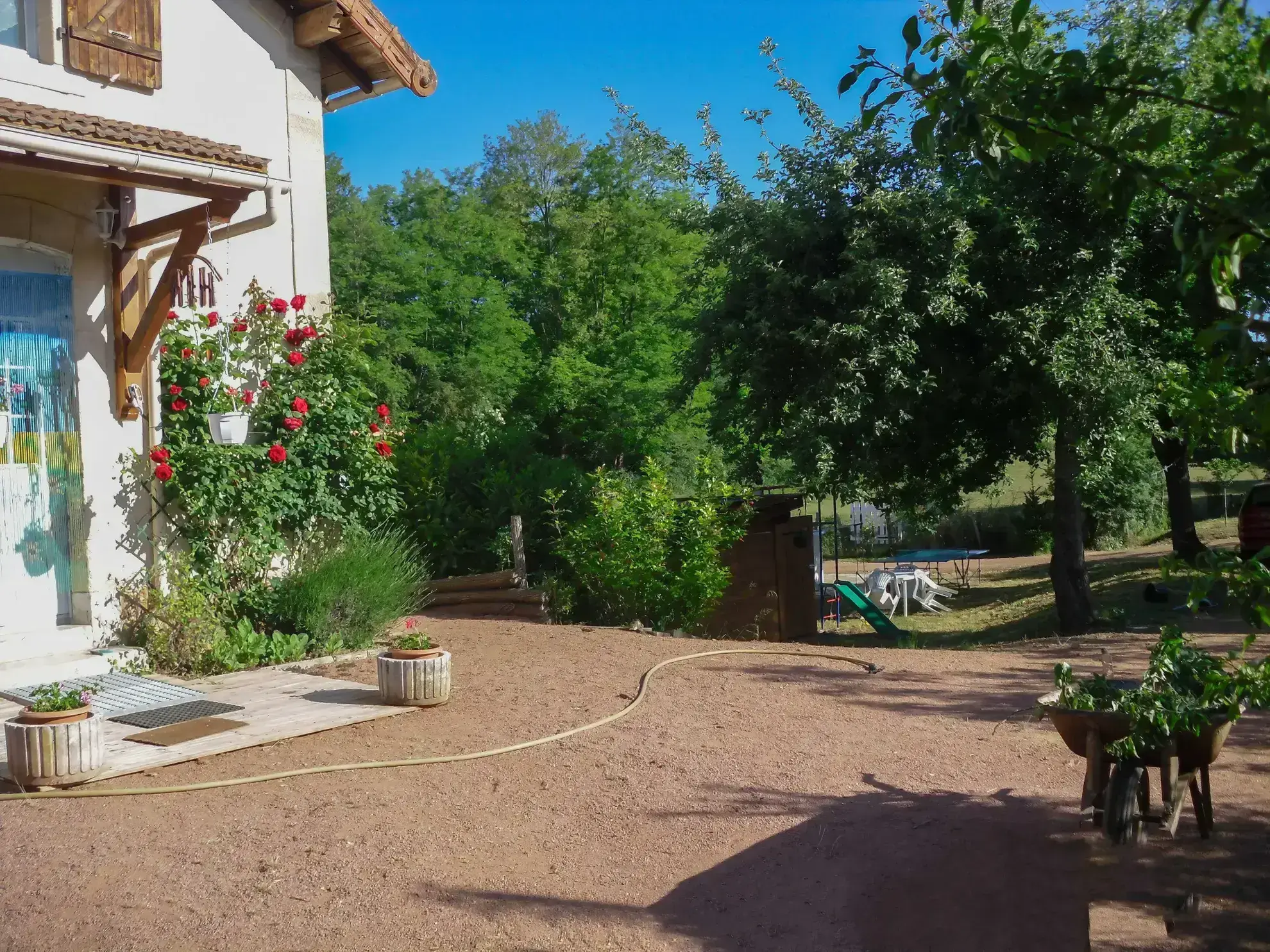 Villa à acheter pour petite famille avec terrasse à Brandon (71) 
