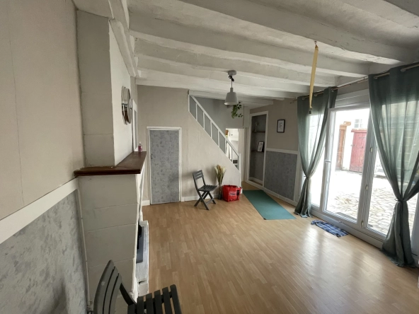 Maison à vendre à PARCAY LES PINS 