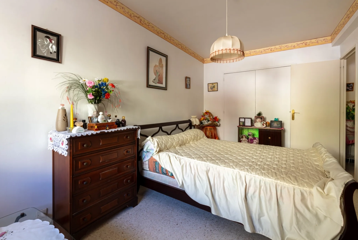 Appartement T3 avec cave à Ollioules 