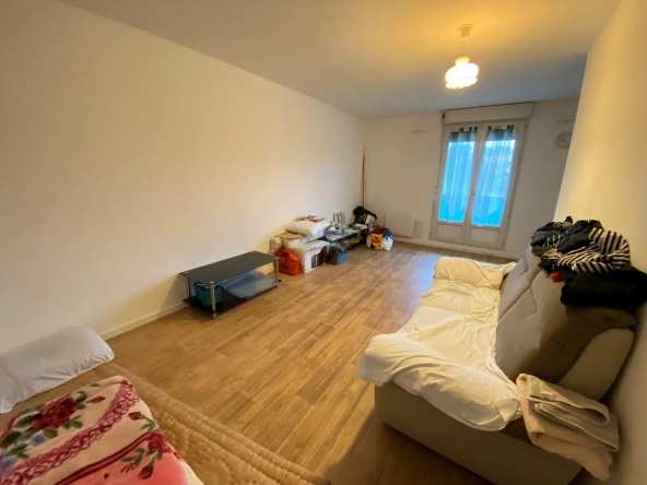 Studio 25m2 à vendre à Viry Châtillon 