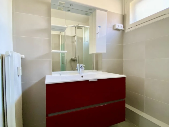 EXCLUSIVITE - Montpellier 4 Seigneurs - T2 48m2 - Stationnement privatif 
