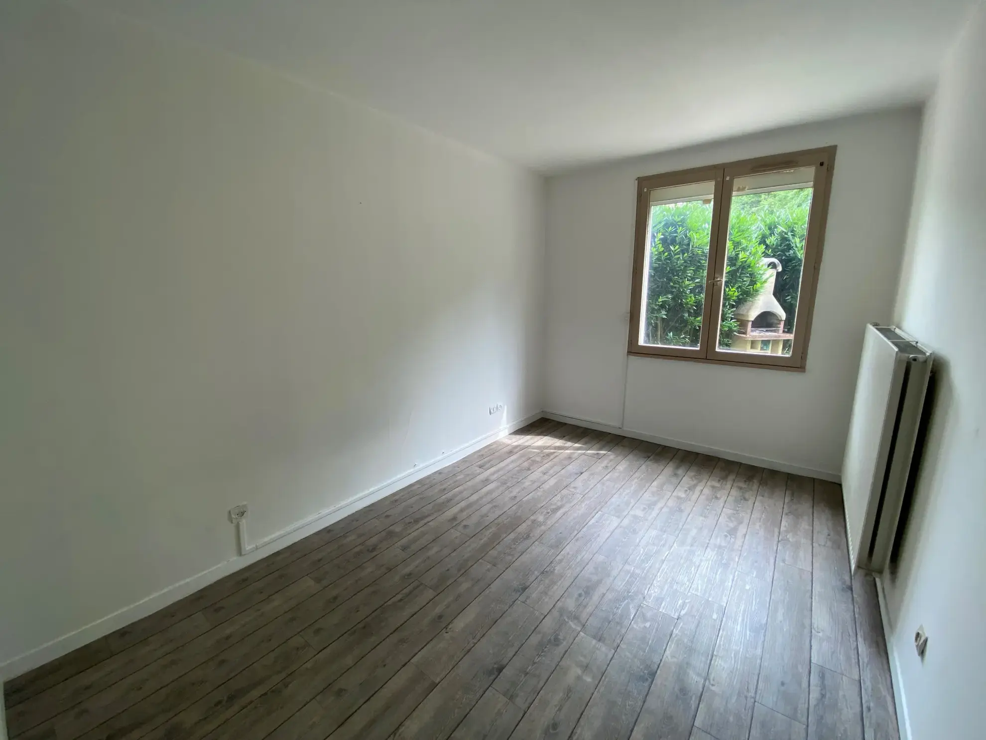 Grand appartement avec 2 chambres à Évry 