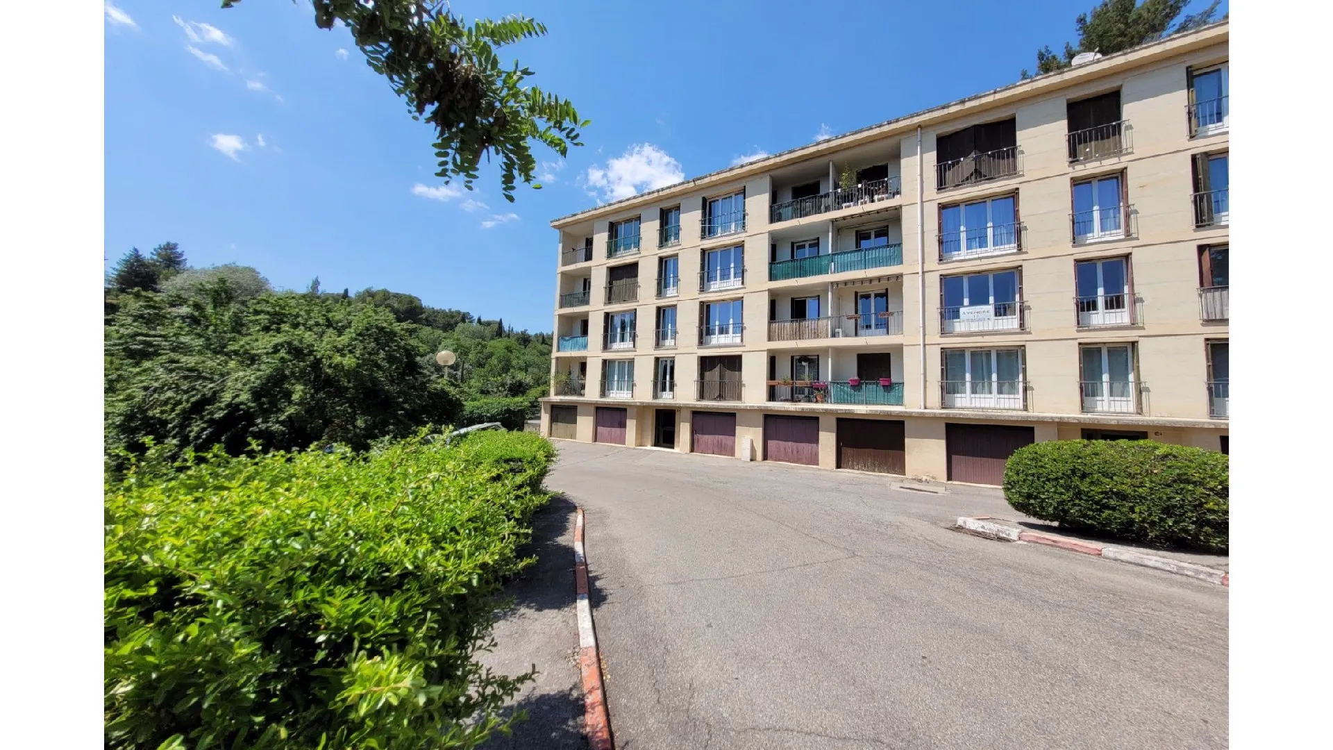 Appartement à vendre à Aix en Provence 13090 - Résidence fermée 