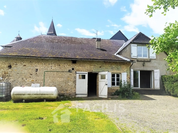 Bel enclos béarnais en pierres à Monein (64360) - Maison avec 4 chambres 