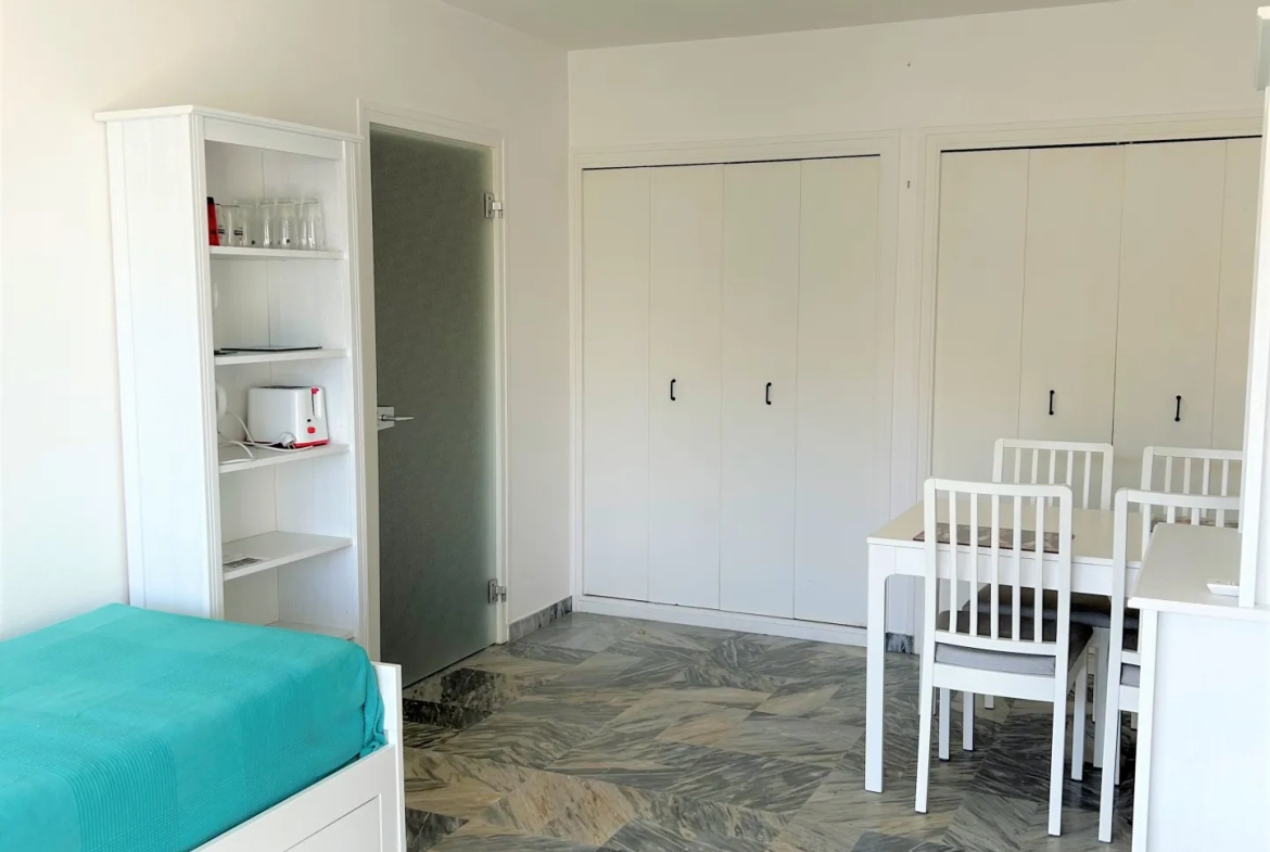 Appartement T2 avec vue latérale mer 