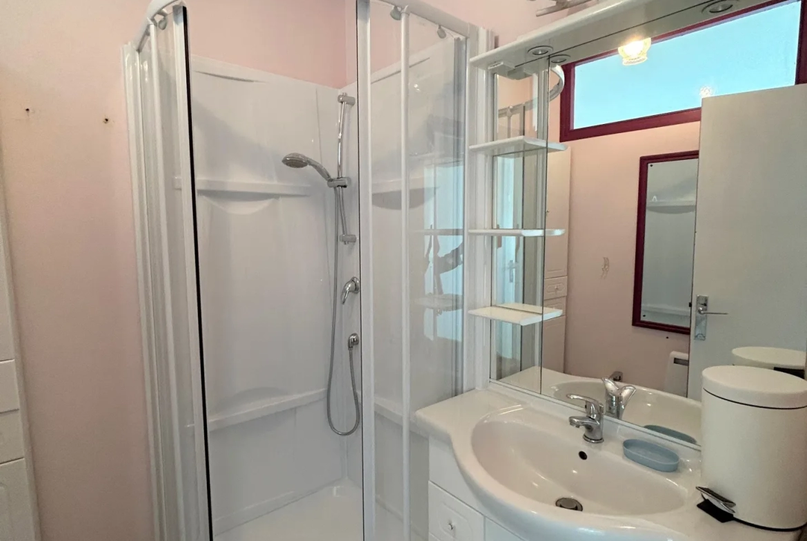Appartement T2 avec vue latérale mer 