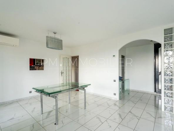 Appartement avec vue panoramique à Marseille 13013 