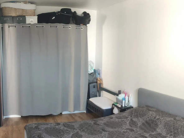 F2 avec loggia au pied du Tram T10 au Plessis-Robinson ! 