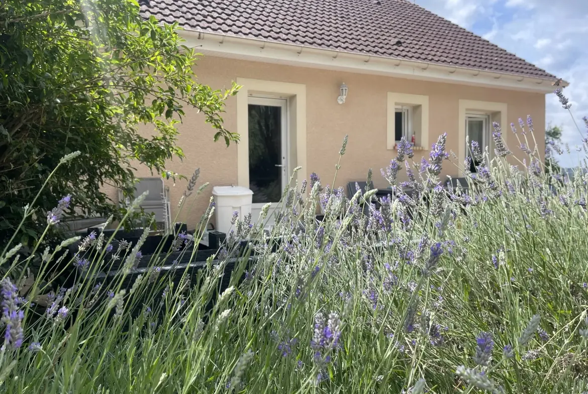 Pavillon sur 3000m2 de terrain à Lisores 14140 
