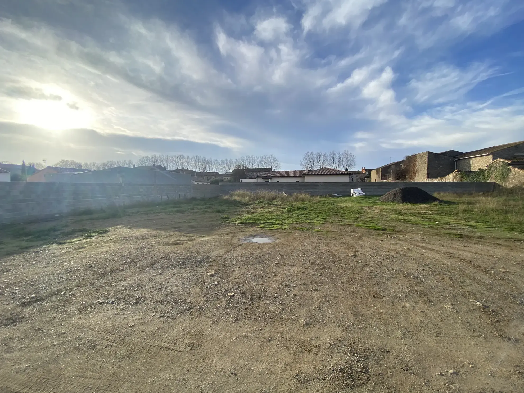 Terrain constructible à vendre à Trausse Minervois 