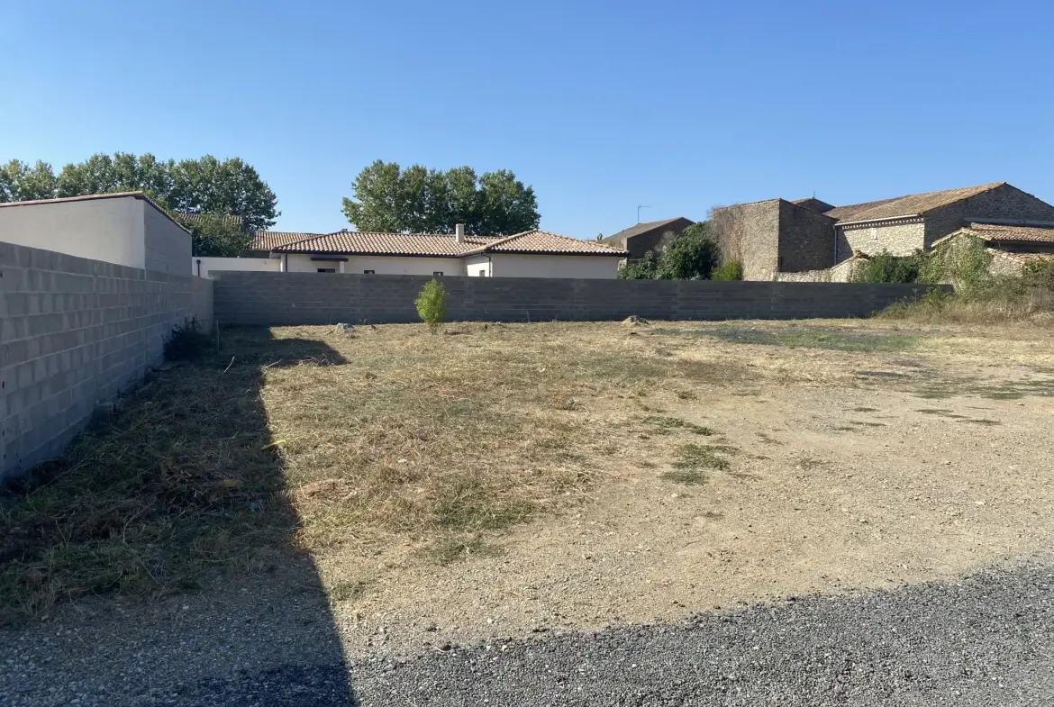 Terrain constructible à vendre à Trausse Minervois 