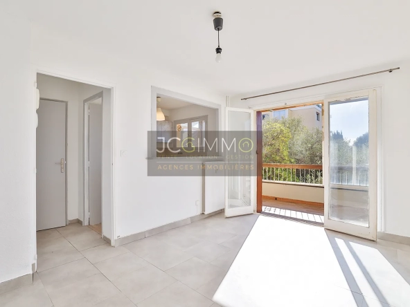 Appartement T2 à Hyeres - Quartier Olbius Riquier