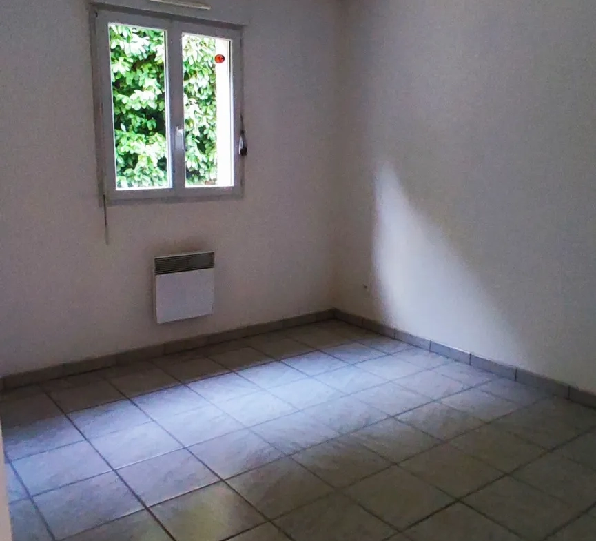 Maison de plain-pied à vendre à Voves 