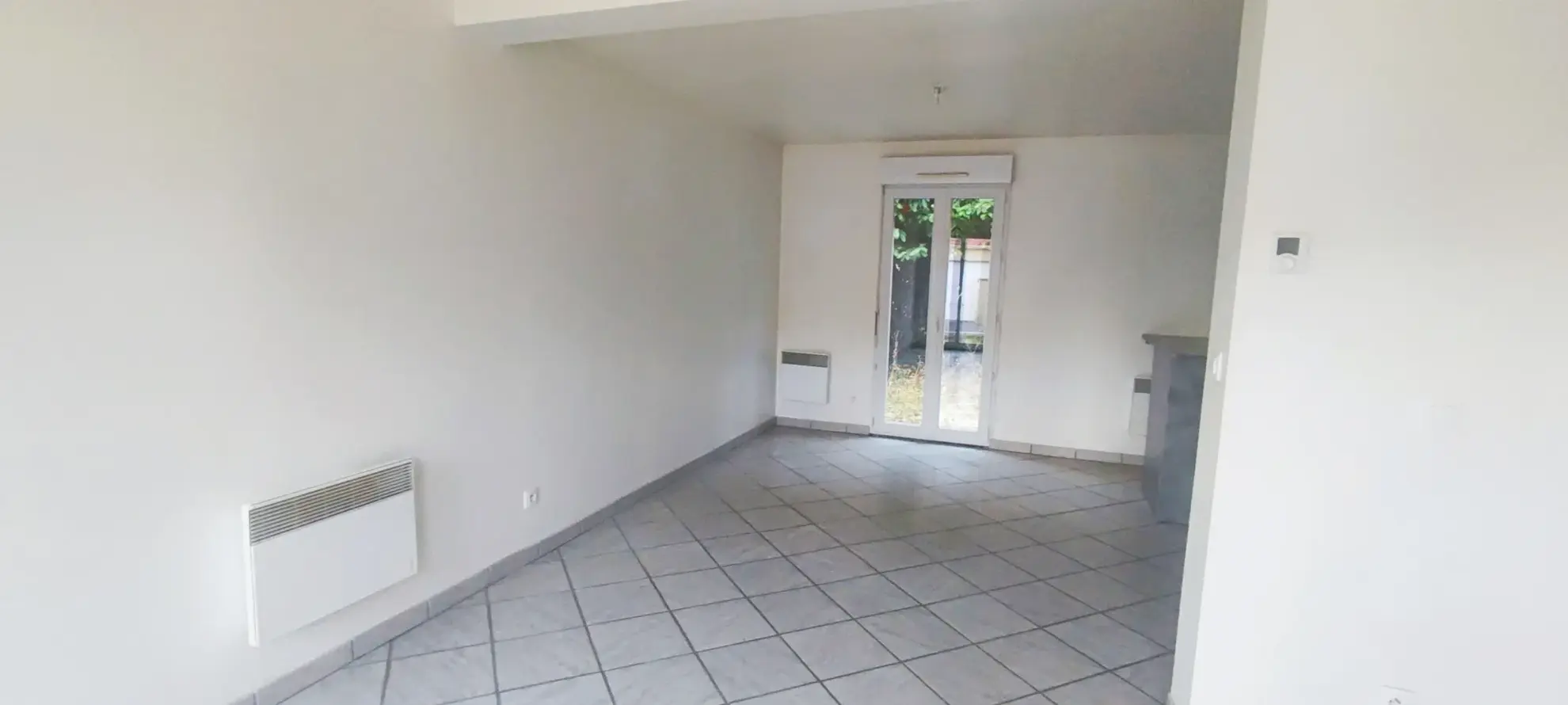 Maison de plain-pied à vendre à Voves 