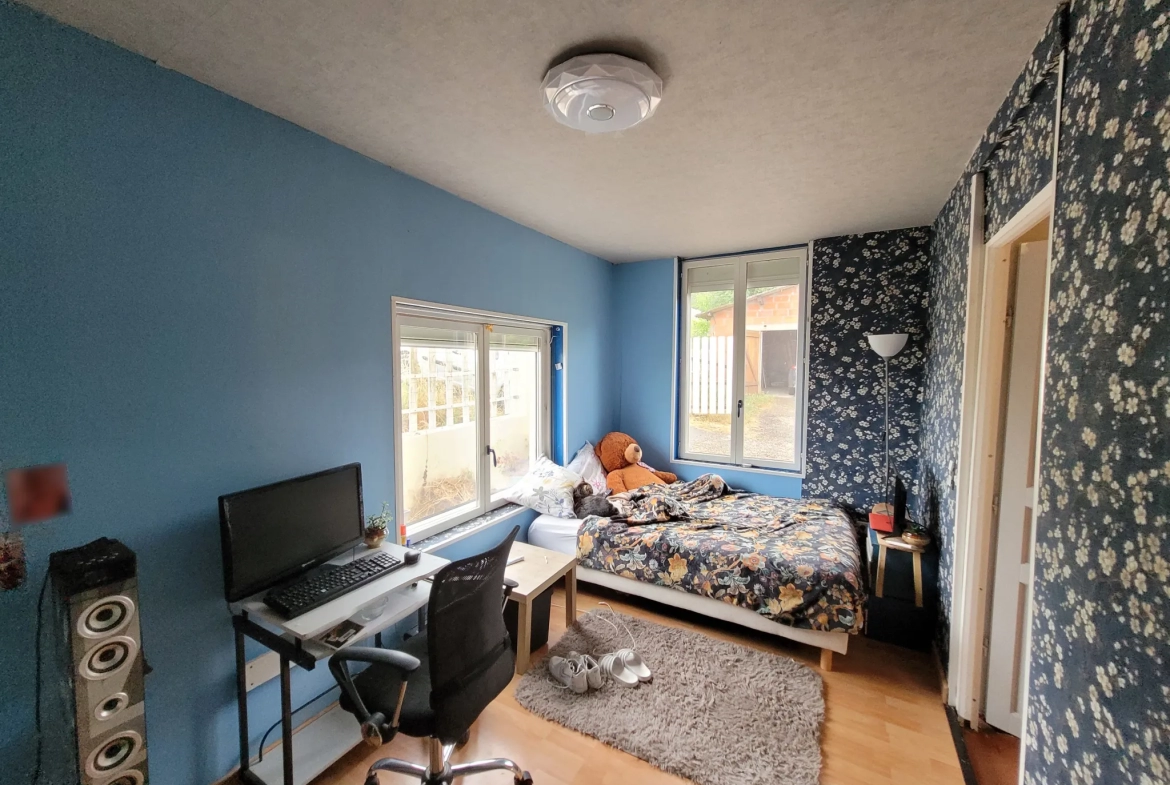 Maison 4 chambres avec garage et piscine à Cordes-Tolosannes 