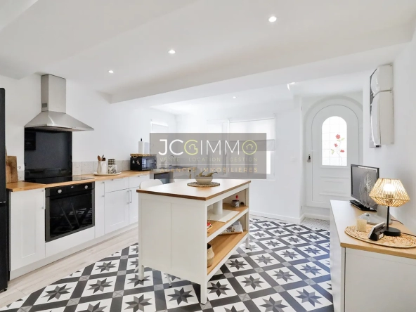 Magnifique Maison de Village de 115m² hab T4 à Puget-Ville 