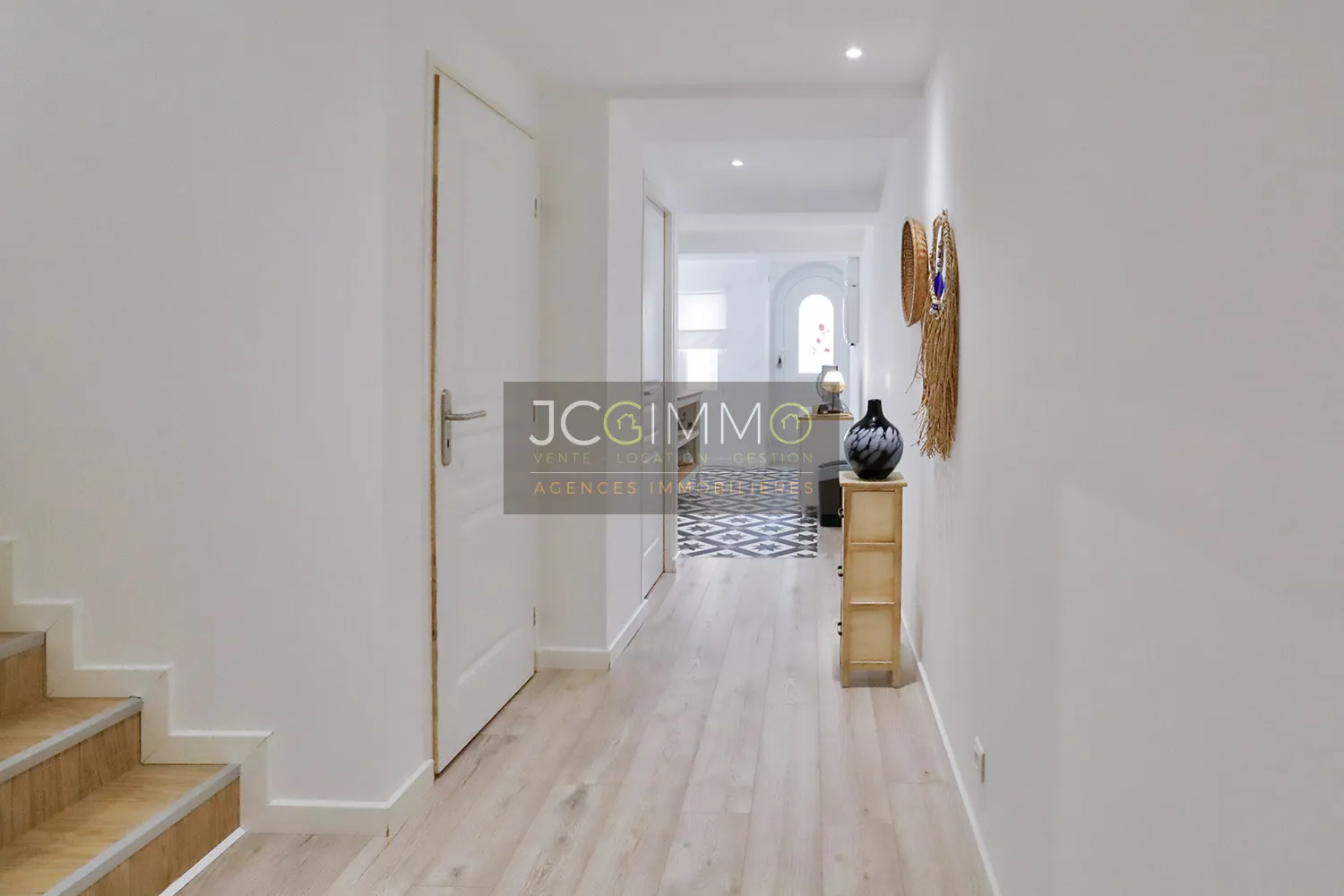 Magnifique Maison de Village de 115m² hab T4 à Puget-Ville 