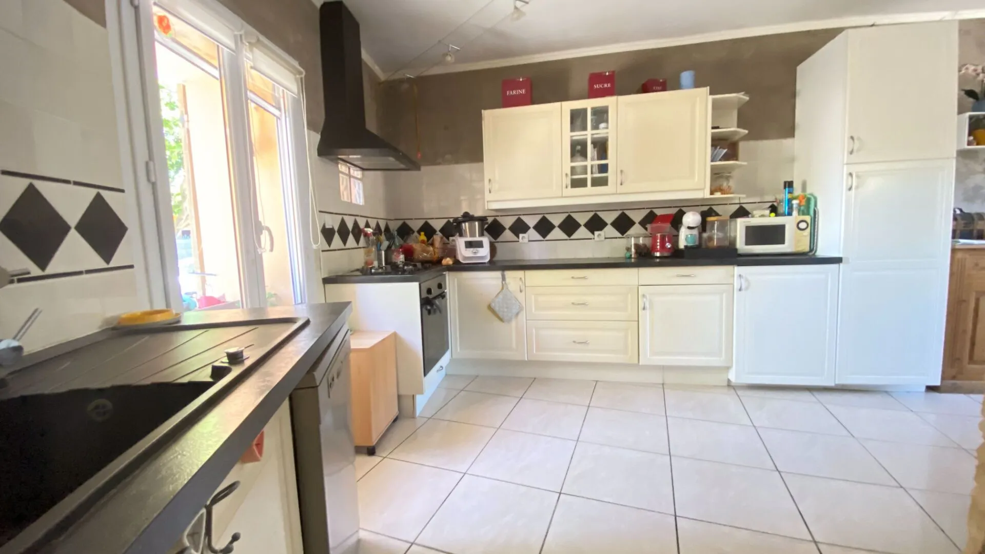 Maison de village à Pourcieux avec vue dégagée 