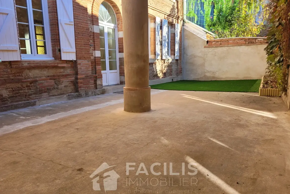 Maison de village à LEZAT SUR LEZE (09) - 160 m2 - 4 chambres 