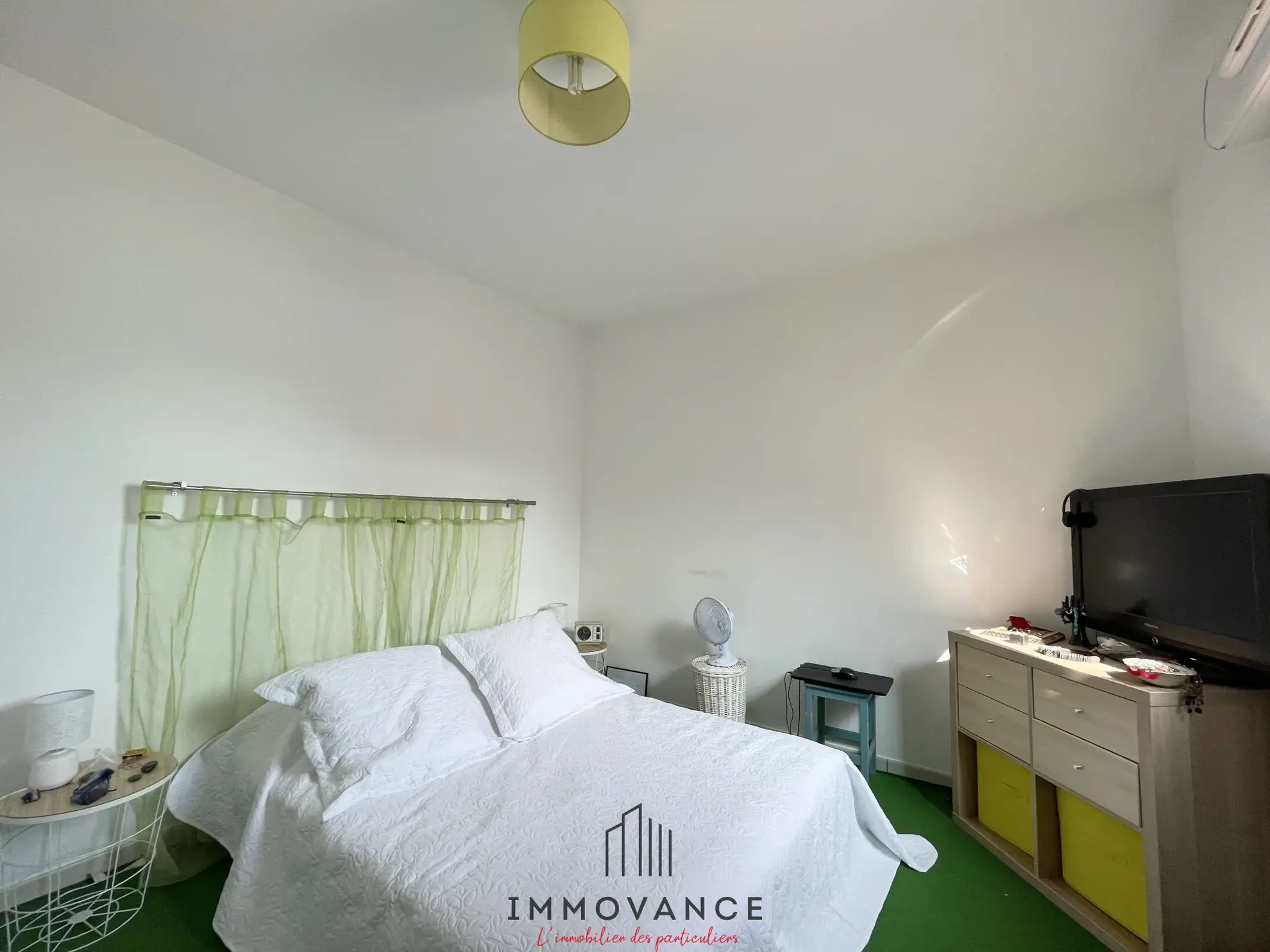 JACOU - APPARTEMENT T3 AVEC TERRASSES ET DOUBLE PARKING 