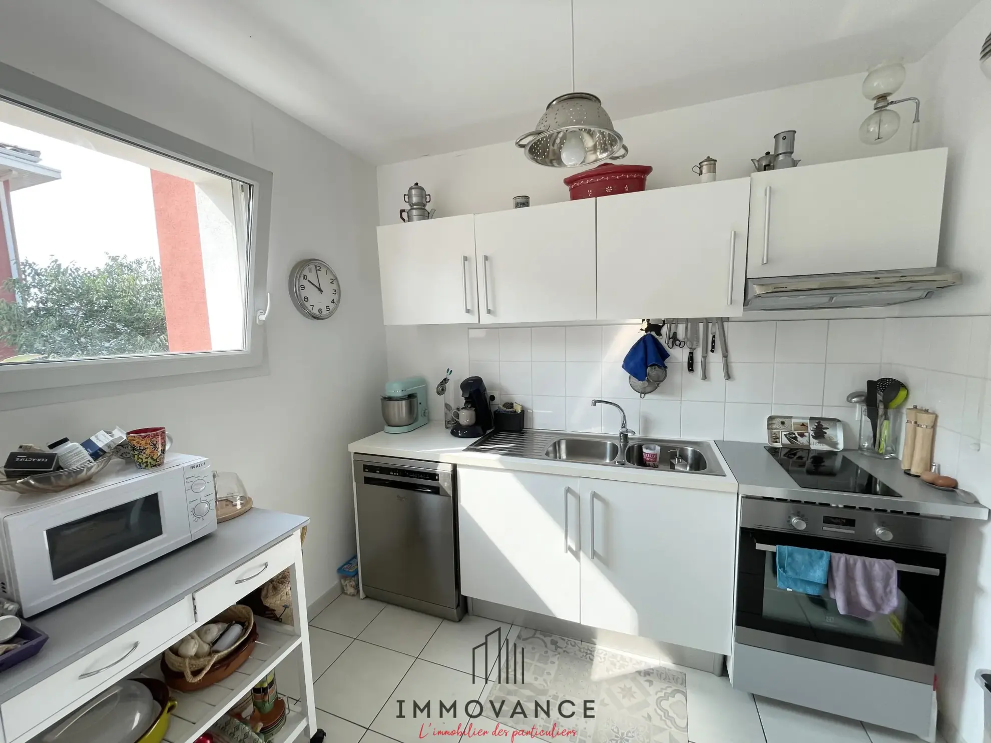 JACOU - APPARTEMENT T3 AVEC TERRASSES ET DOUBLE PARKING 