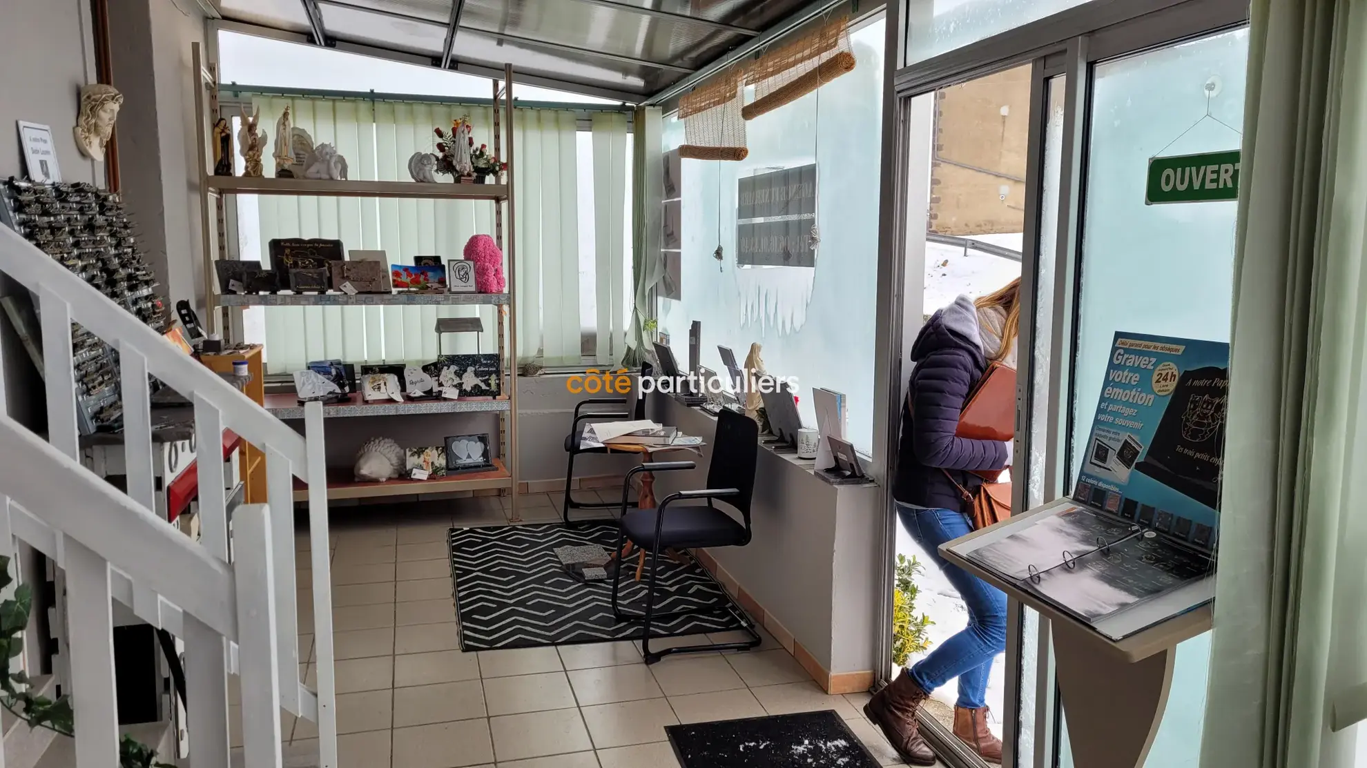 Immeuble 3 Appartements Les Ancizes Comps 