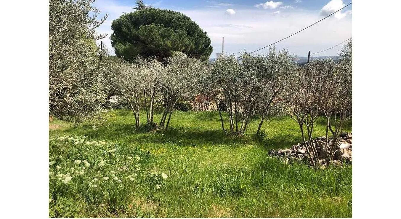Petite Maison Individuelle à Gardanne 