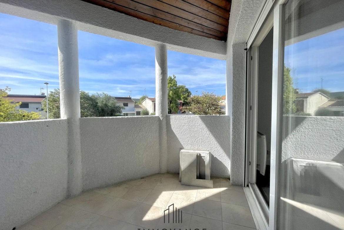 Vente appartement T2 rénové à SAINT-GELY-DU-FESC 