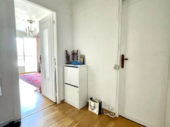 Appartement T2 lumineux de 45m2 à Saint Maur Des Fossés 