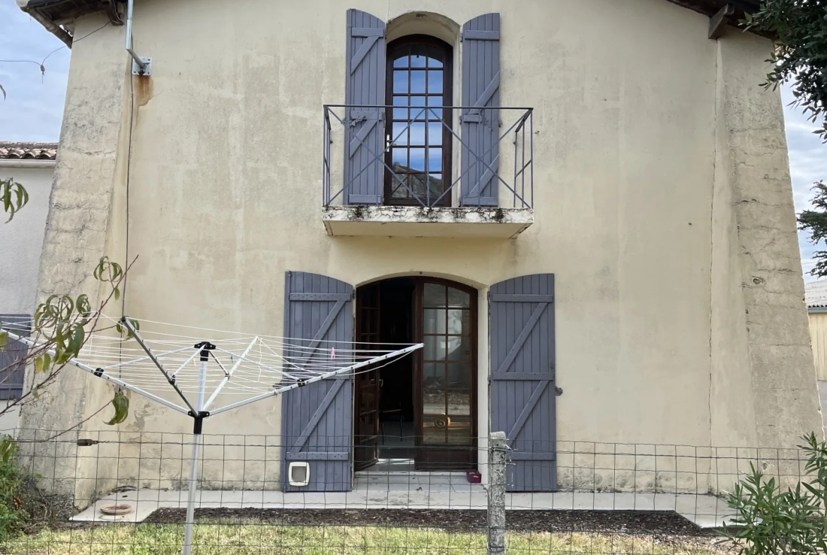 Maison en pierre 5 chambres à Semens 