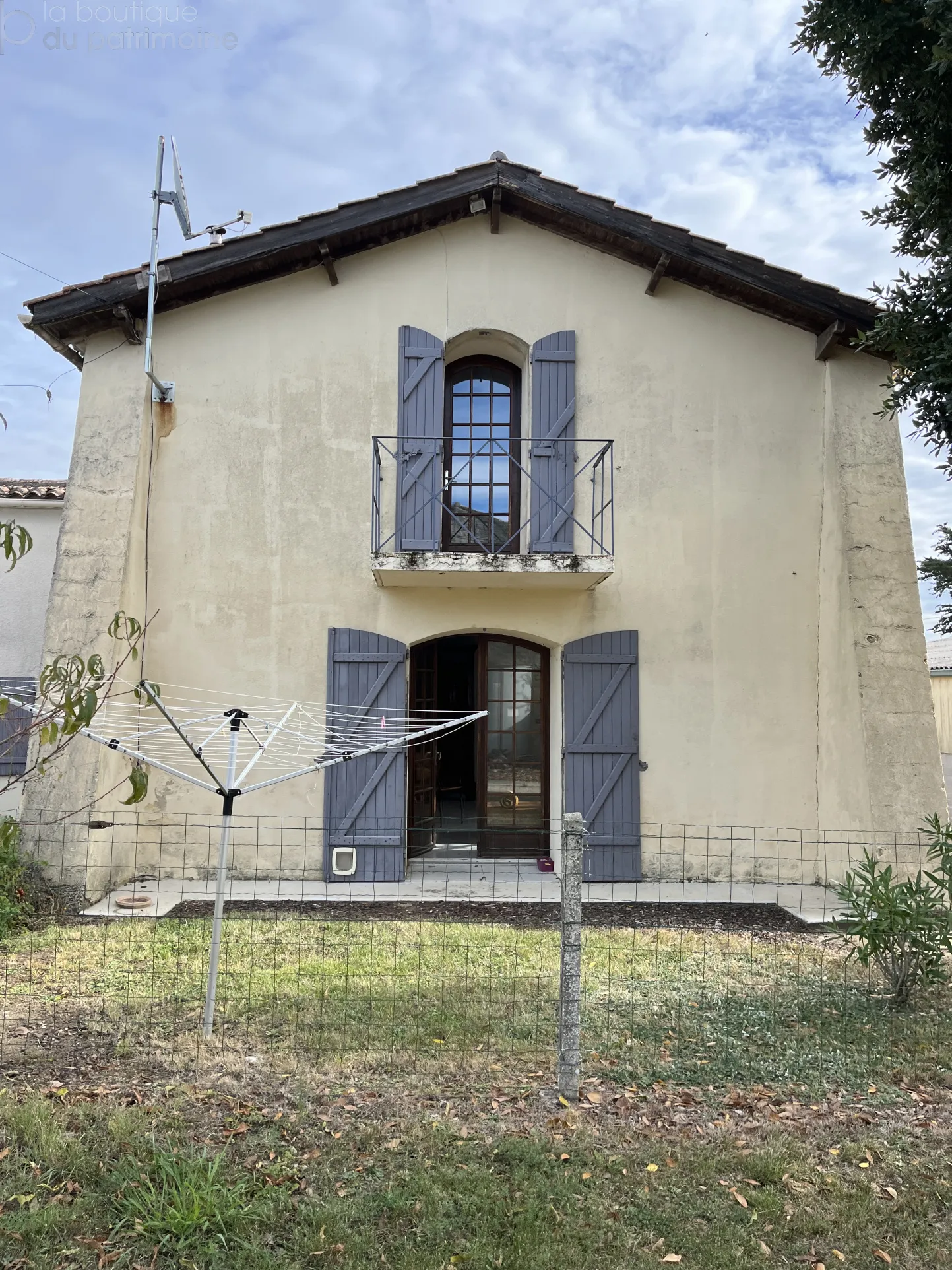 Maison en pierre 5 chambres à Semens 