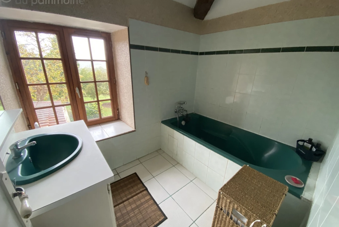 Maison en pierre 5 chambres à Semens 