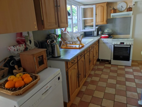 Maison à vendre à Auneau - 15 MN DE DOURDAN ET 5 MN D'AUNEAU 
