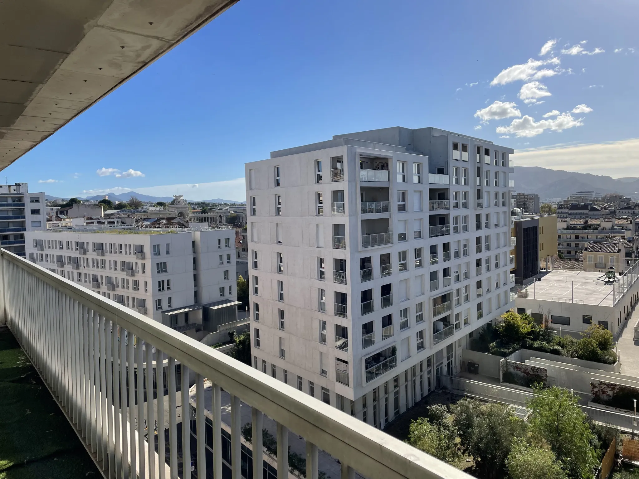 Appartement T3 à vendre à Marseille 1er Quartier Longchamp/Flammarion avec extérieurs et belle vue. 
