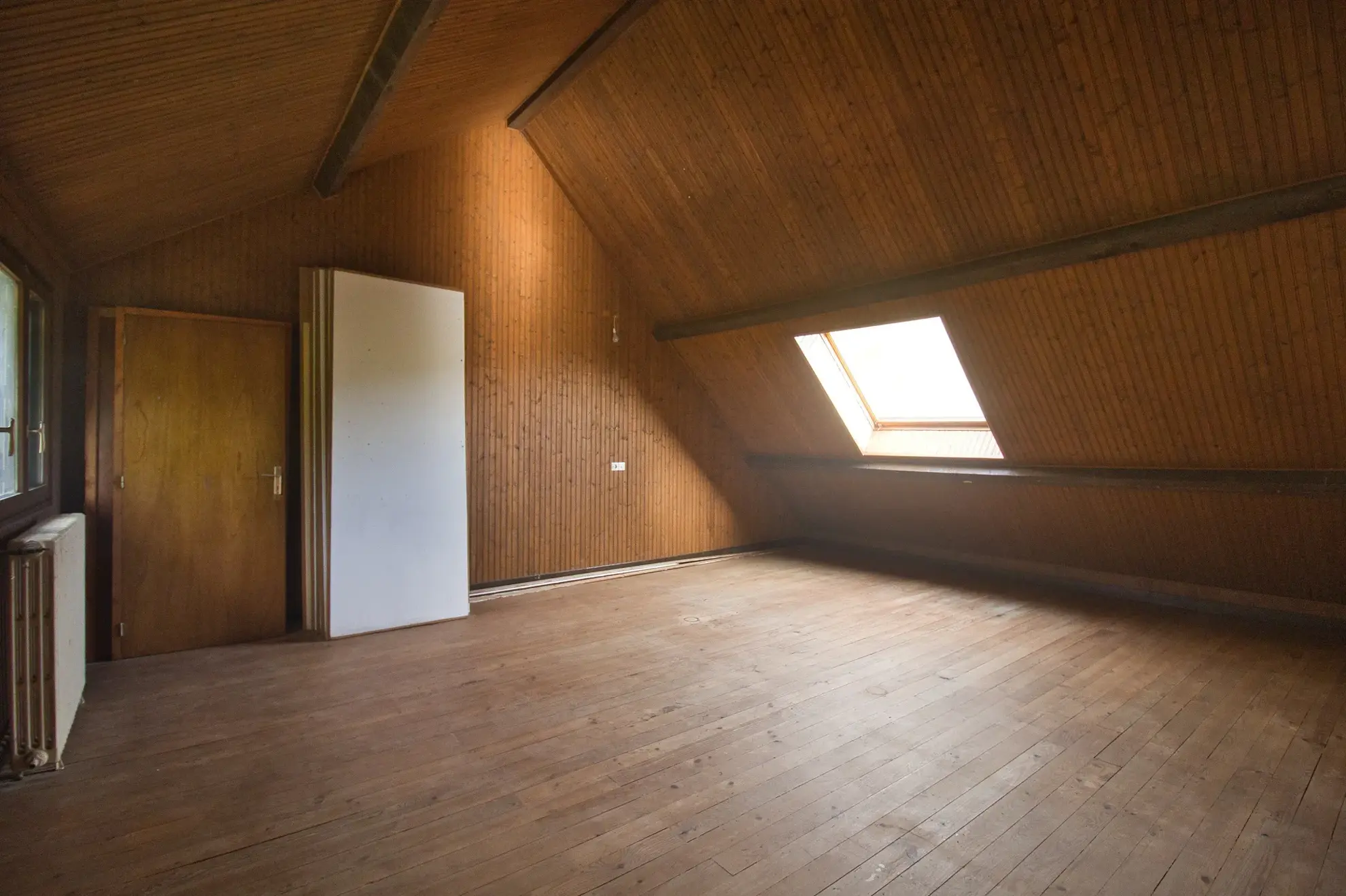 Maison pleine de potentiel à Barentin - 6 pièces avec beau potentiel 