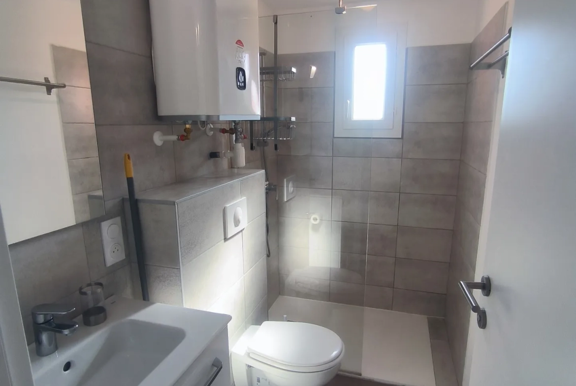 Appartement T2 récent à vendre à Lecci 