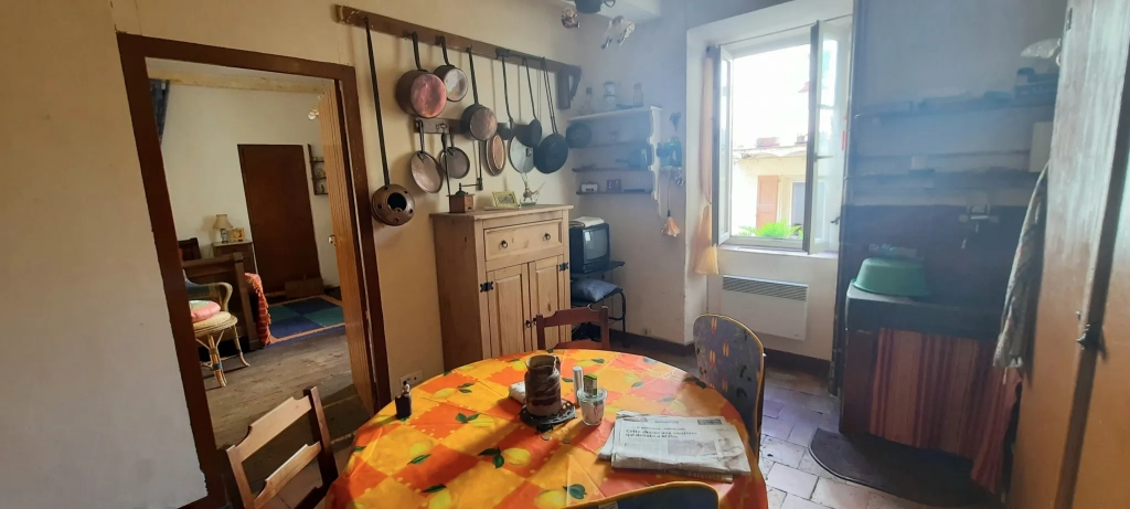 Maison de village à Arles sur Tech avec 2 faces d'angle