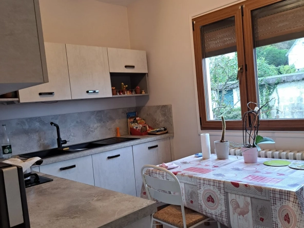 LE TRAIT maison individuelle 96 m2, 3 chambres, garages, jardin 