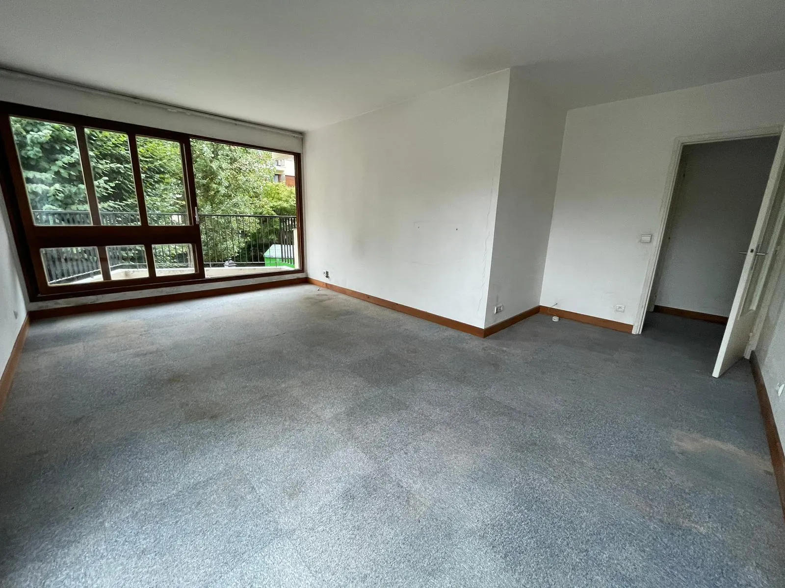 2 pièces idéalement situé 