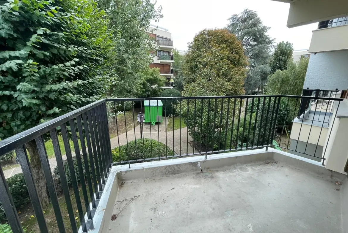 2 pièces idéalement situé 