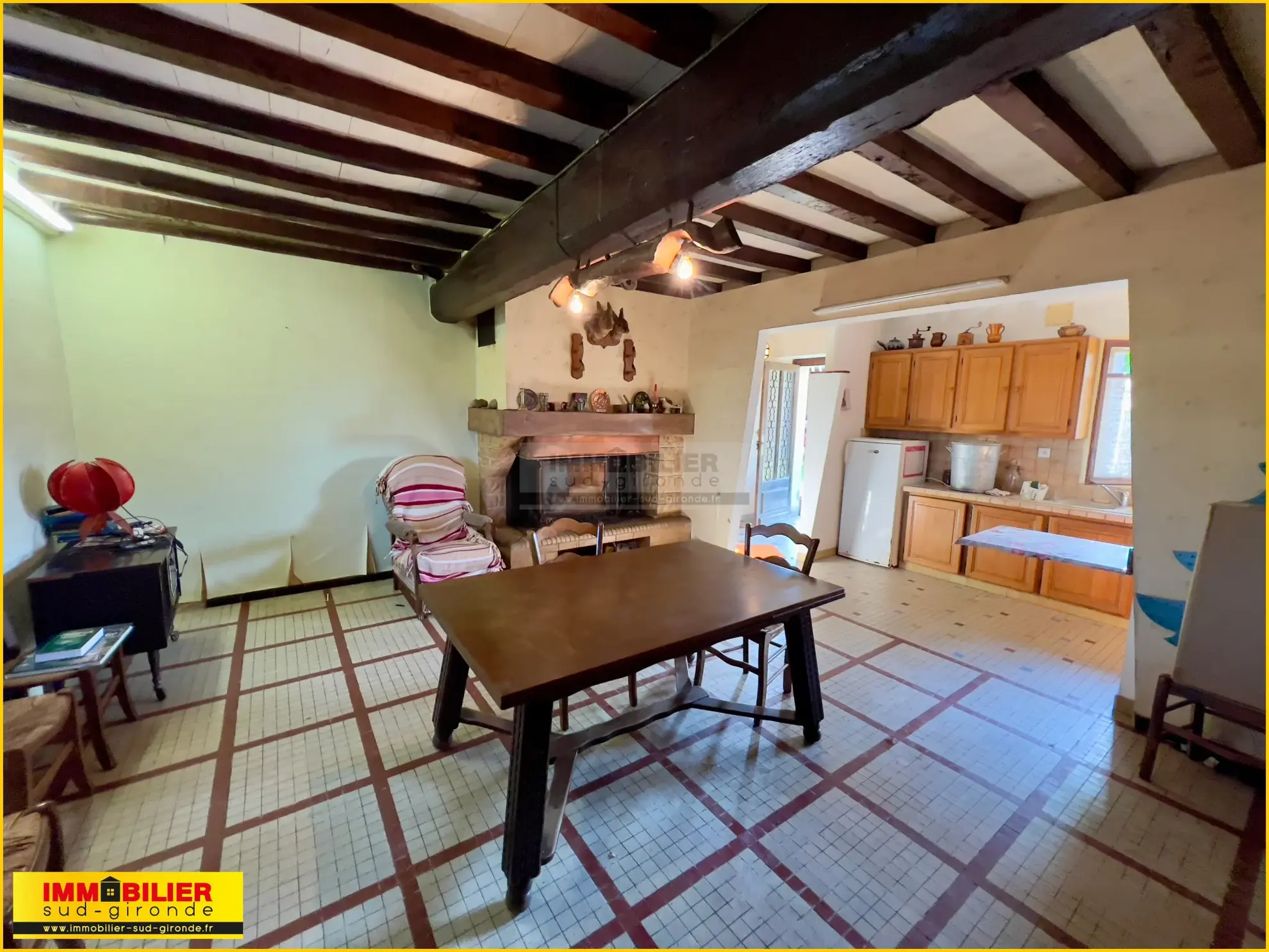 Maison en pierre à rénover à Illats 