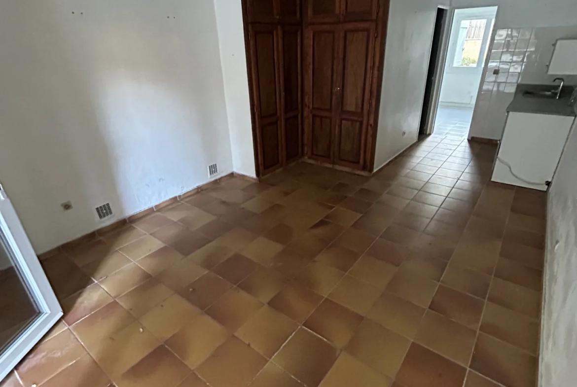 EXCLUSIVITE CASTRIES Appartement T3 de 73 m2 avec jardin de 126 m2 IMMOVANCE GROUPE 