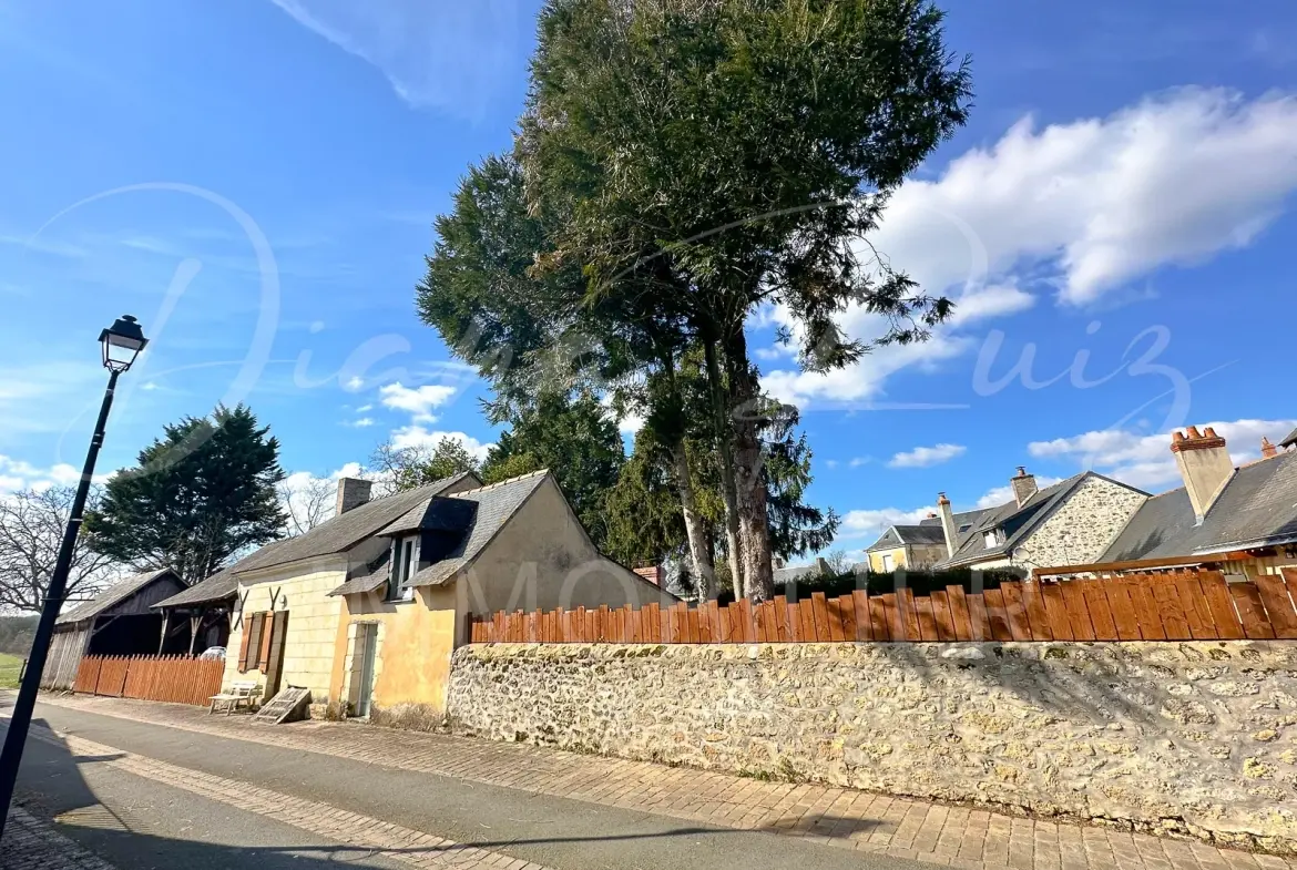 Charmante maison de bourg à Lasse - 139,900 € 