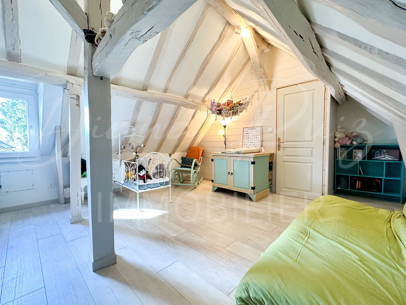 Charmante maison de bourg à Lasse - 139,900 € 