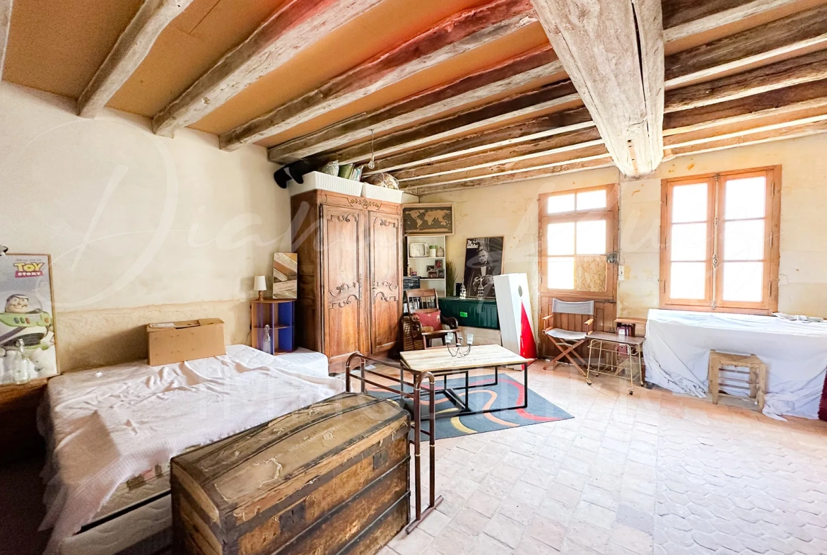 Charmante maison de bourg à Lasse - 139,900 € 